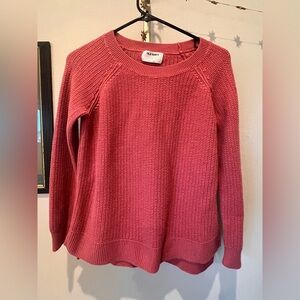 Old Navy Women's Dark Pink Crewneck Knit Sweater